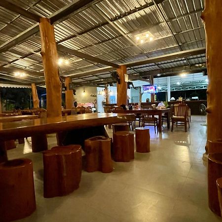 The Camper Lodge Khao Sok Ban Bang Bon Exterior photo